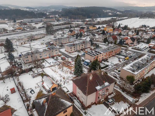 Prodej stavebního pozemku 989 m²