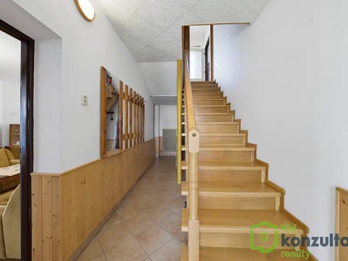 Prodej domu 345 m², pozemek 414 m²