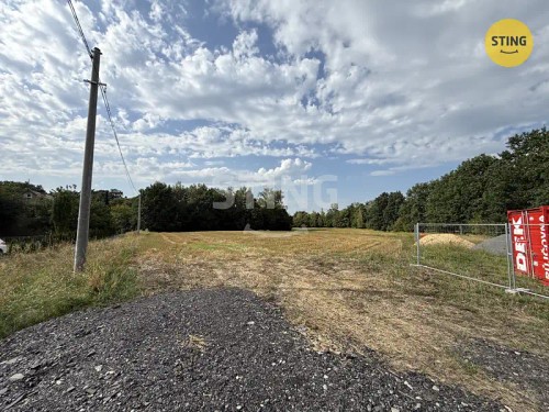 Prodej stavebního pozemku 1099 m²