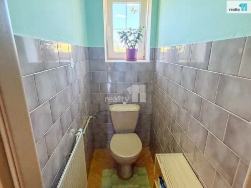 Prodej domu 200 m², pozemek 6424 m²