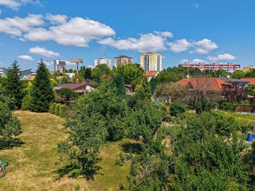 Prodej stavebního pozemku 780 m²