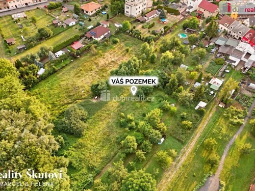Prodej stavebního pozemku 902 m²