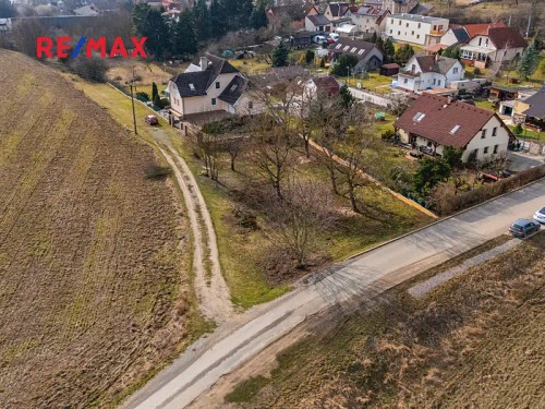 Prodej stavebního pozemku 1045 m²