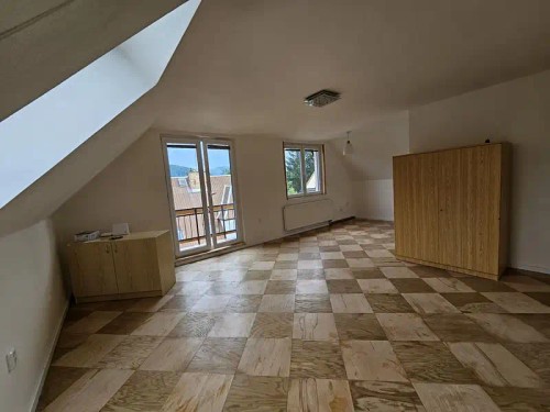 Prodej atypického bytu 125 m²