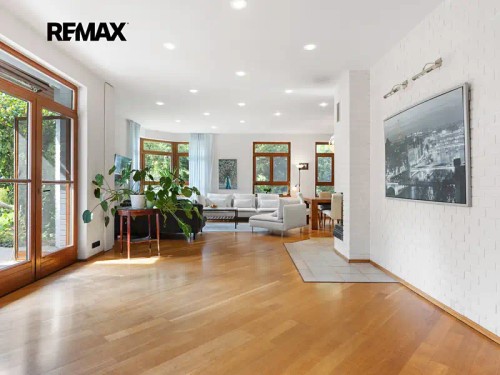 Prodej domu 500 m², pozemek 2240 m²