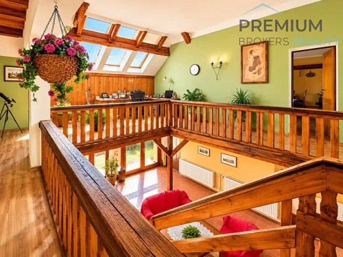 Prodej domu 440 m², pozemek 2313 m²