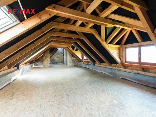 Prodej zemědělské usedlosti 350 m², pozemek 11288 m²