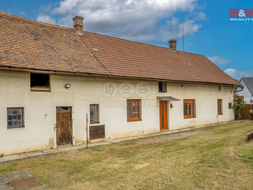 Prodaný  dům 212 m², pozemek 2048 m²