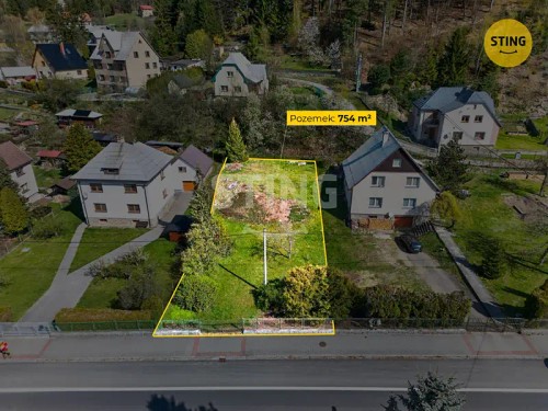 Prodej stavebního pozemku 754 m²