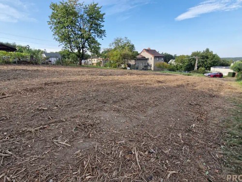 Prodej stavebního pozemku 638 m²