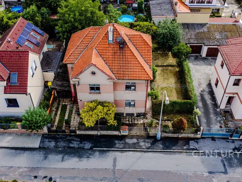 Prodej vily 300 m², pozemek 504 m²