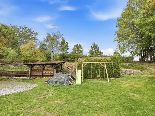 Prodej domu 298 m², pozemek 3864 m²