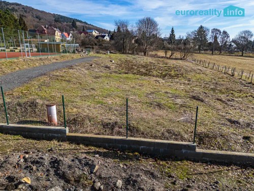 Prodej stavebního pozemku 2606 m²