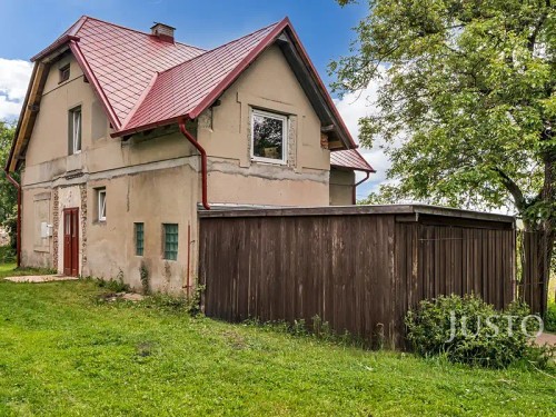 Prodej domu 180 m², pozemek 1758 m²