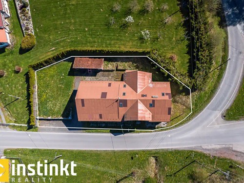 Prodej domu 1200 m², pozemek 1295 m²