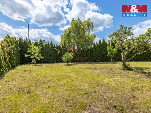 Prodej stavebního pozemku 843 m²