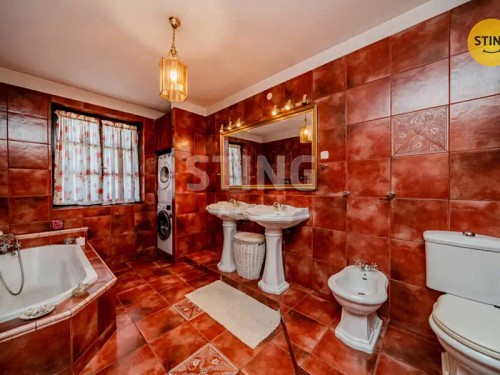 Prodej domu 220 m², pozemek 1361 m²