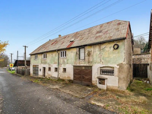 Prodej domu 373 m², pozemek 779 m²
