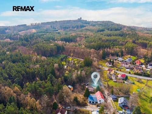 Prodej stavebního pozemku 1079 m²