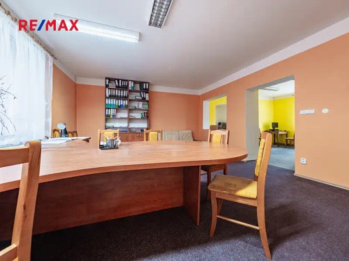 Prodej domu 670 m², pozemek 1786 m²
