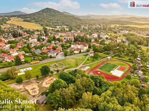 Prodej domu 293 m², pozemek 1149 m²