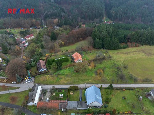 Prodej stavebního pozemku 872 m²