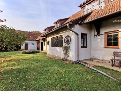 Prodej chalupy 180 m², pozemek 699 m²