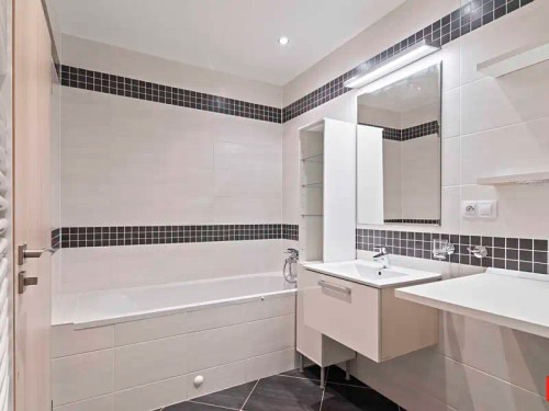 Prodej bytu 2+kk 64 m²