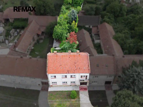 Prodej domu 220 m², pozemek 993 m²