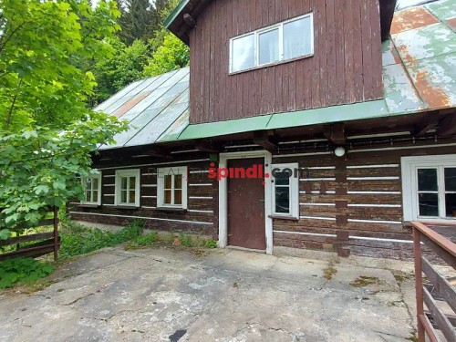 Prodej chalupy 303 m², pozemek 303 m²