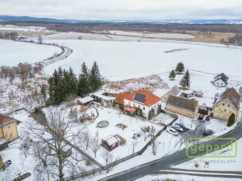 Prodej domu 341 m², pozemek 2007 m²