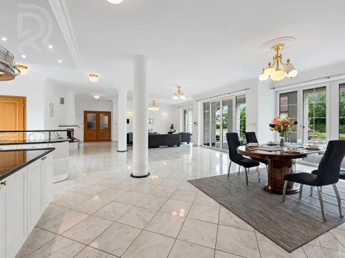 Prodaný dům 420 m², pozemek 2462 m²