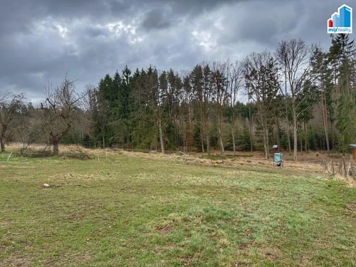 Prodej stavebního pozemku 1962 m²