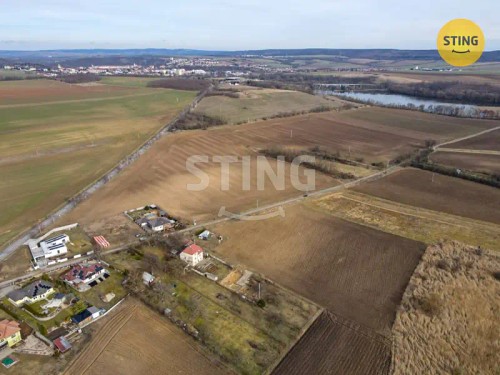 Prodej stavebního pozemku 1850 m²