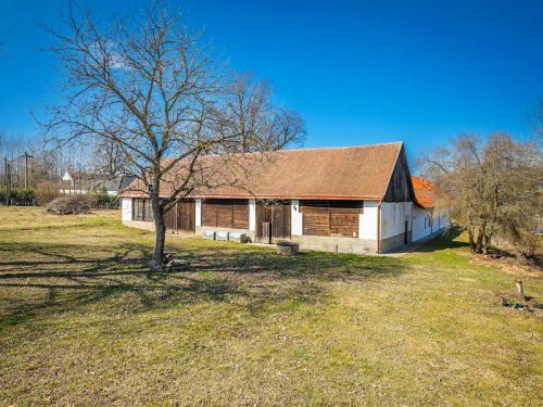 Prodej zemědělské usedlosti 395 m², pozemek 6536 m²