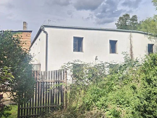 Prodej domu 700 m², pozemek 1643 m²