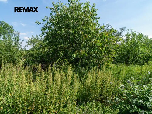 Prodej stavebního pozemku 2771 m²