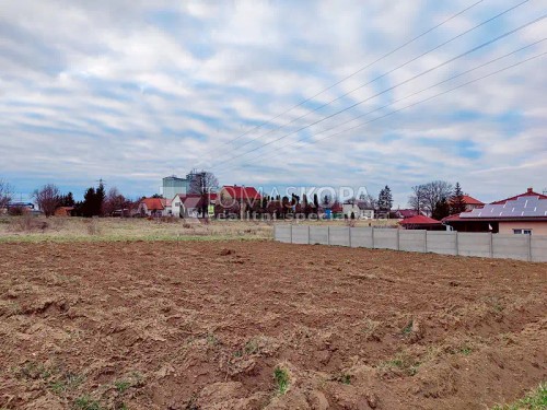 Prodej stavebního pozemku 6994 m²