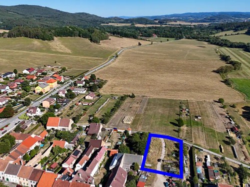 Prodej stavebního pozemku 1961 m²