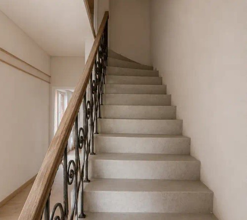 Prodej domu 550 m², pozemek 786 m²