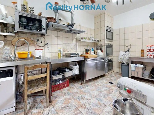 Prodej domu 364 m², pozemek 1261 m²