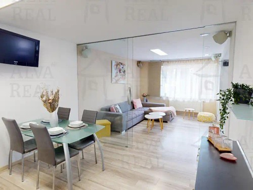 Prodej domu 345 m², pozemek 792 m²