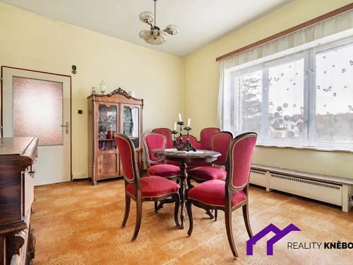 Prodej domu 243 m², pozemek 1270 m²