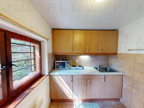 Prodej chaty 40 m², pozemek 1 m²