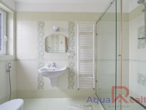 Prodej domu 206 m², pozemek 907 m²