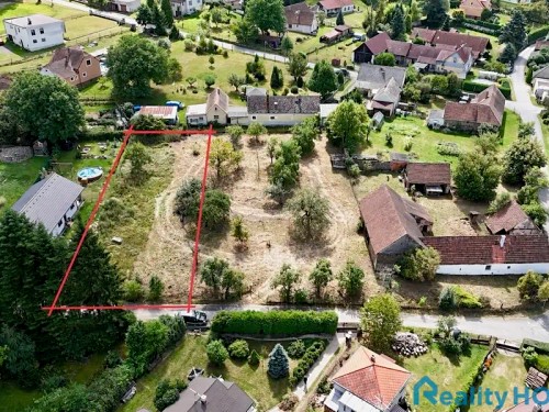 Prodej stavebního pozemku 740 m²
