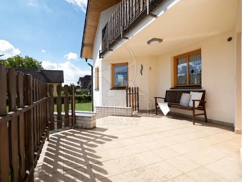Prodej domu 330 m², pozemek 3732 m²