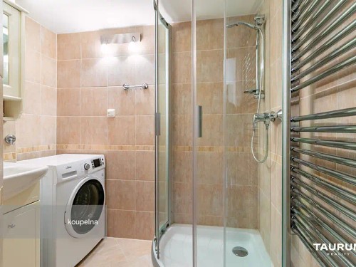 Prodej chalupy 193 m², pozemek 722 m²