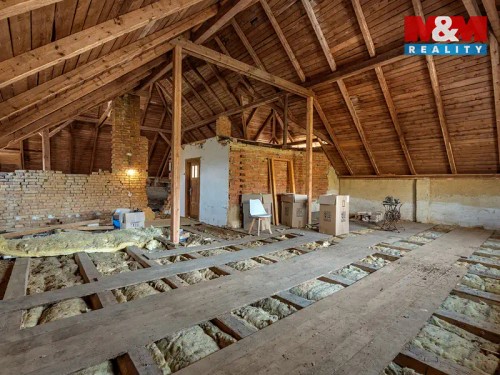 Prodej domu 400 m², pozemek 5480 m²