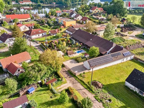 Prodej vily 570 m², pozemek 1109 m²